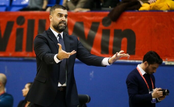 Erdem Can: 'En b�y�k motivasyon o bayra�� sallamakt�'