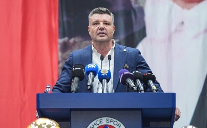 Saran'dan futbolculara son emir: '�ampiyonlar Ligi!'