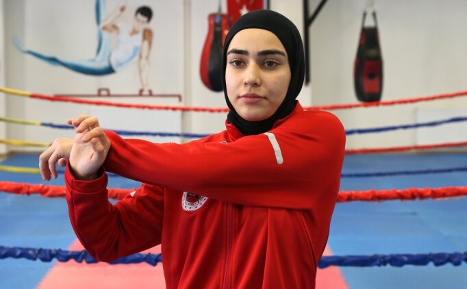 Kick boks d�nya �ampiyonu Korkmaz, Brezilya'da da zirveye odakland�