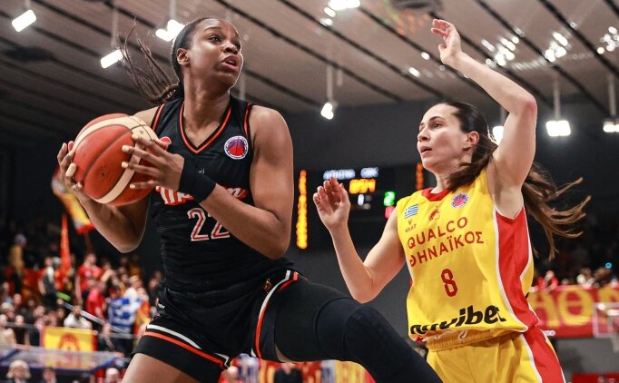 ��MSA �BK Mersin, Yunanistan deplasman�nda hata yapmad�!