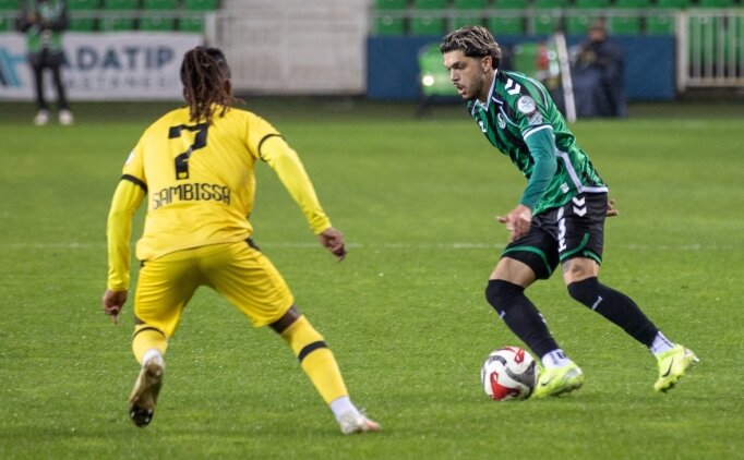 Sakaryaspor, �mraniyespor deplasman�nda