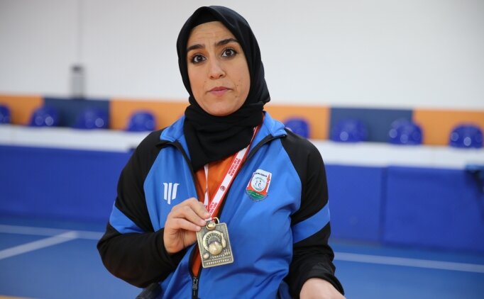 Serebral palsili Nurdan, �ampiyon oldu!