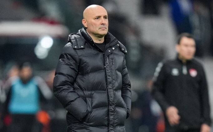 Sami U�urlu'dan Orkun K�k��'ye �vg�