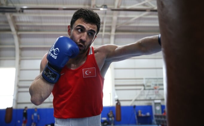 Milli boks�r Cem Kaya, �ans�zl���n� yenmek istiyor!