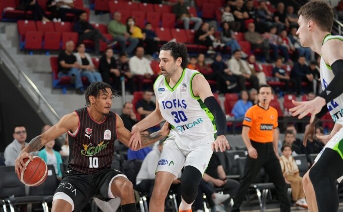 Manisa Basket, TOFA�'tan 100 say�yla galibiyet ald�!