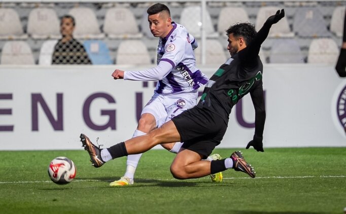 Ke�i�reng�c�, Serik duvar�n� a�amad�