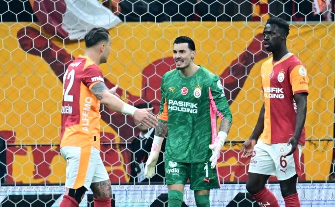 Abd�lkerim Bardakc�: 'Fenerbah�e ile i�eride oynayaca��z'