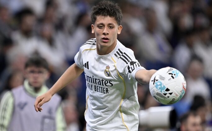 Arda G�ler sakatland�: D�nya Kupas� tehlikesi