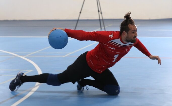 Kazalarla kararan d�nyas� �ampiyonluklarla ayd�nlan�yor