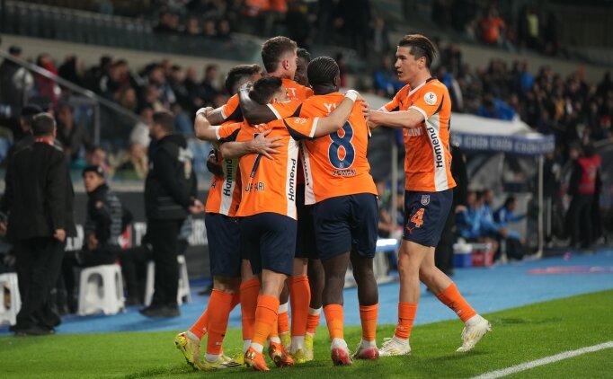 RAMS Ba�ak�ehir evinde gol oldu ya�d�!