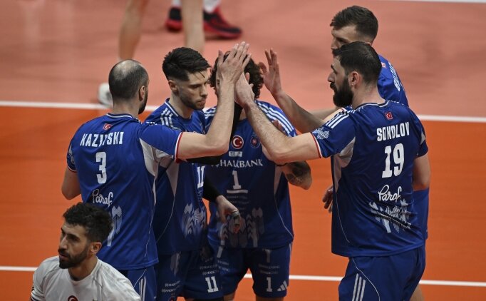 Halkbank, seride durumu e�itledi!