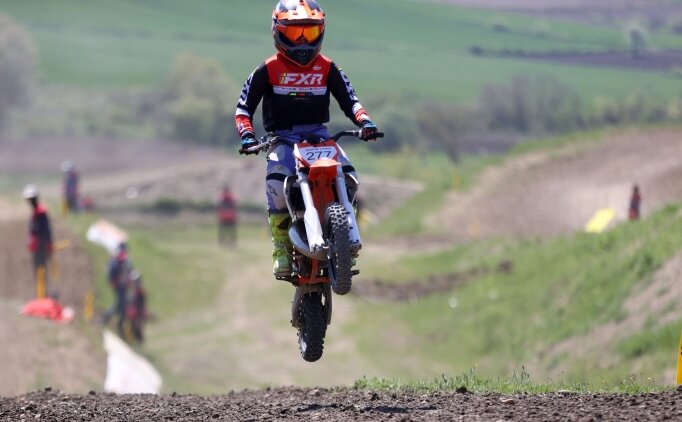 Motokros Tekirda�'da devam ediyor