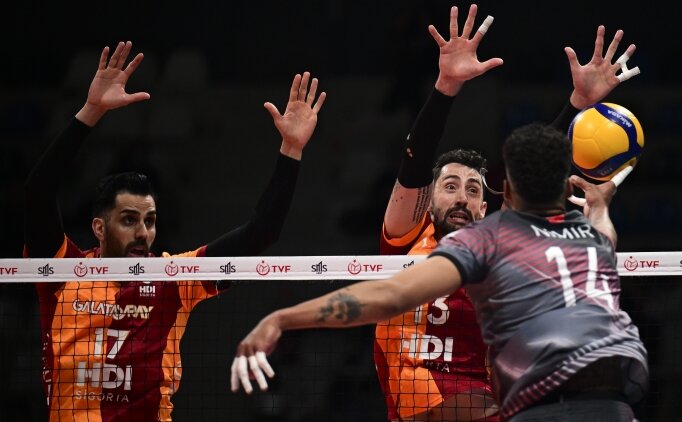 Efeler Ligi'nde �ampiyon Ziraat Bankkart