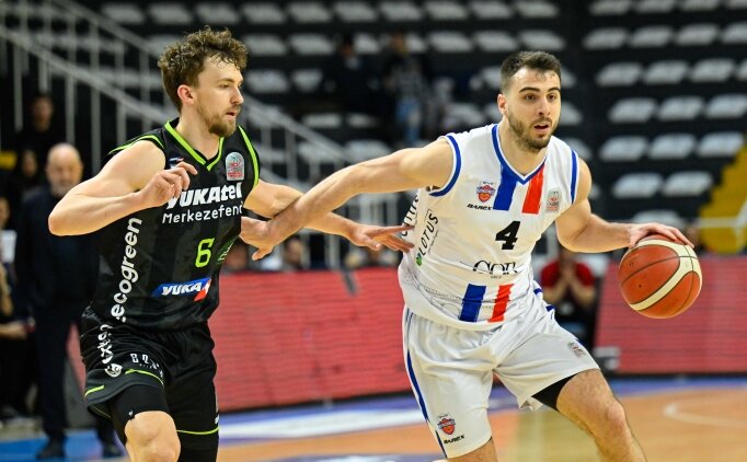Merkezefendi Basket, deplasmanda B�y�k�ekmece'yi devirdi