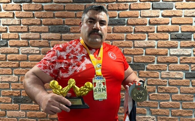 Bile�i b�k�lmeyen milli sporcudan pe� pe�e 4 birincilik, 1 Avrupa �ampiyonlu�u
