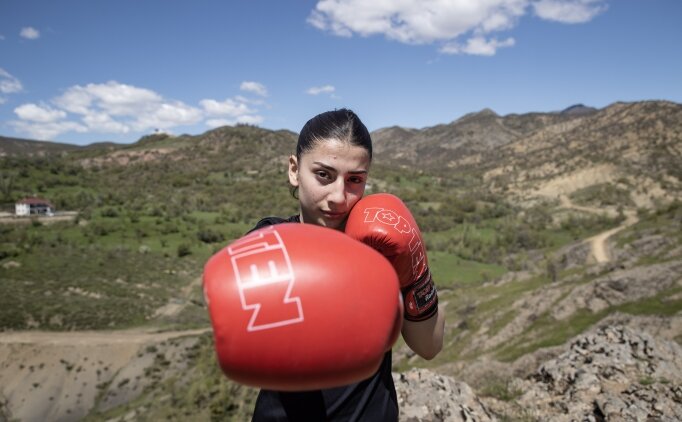 Tunceli'nin do�a harikas� Munzur Vadisi kick boks�ulara antrenman sahas� oldu