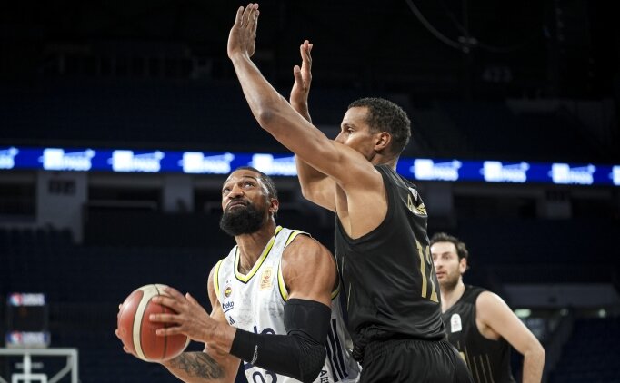 Fenerbah�e Beko'nun yar� finaldeki rakibi Anadolu Efes