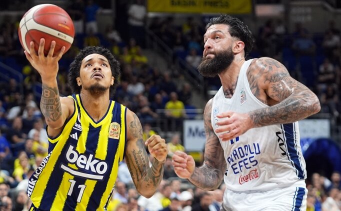 Fenerbah�e Beko'dan inan�lmaz geri d�n��! Anadolu Efes y�k�ld�!