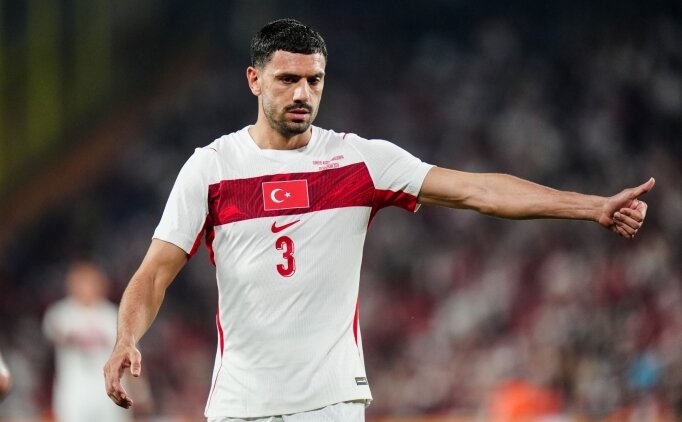 Merih Demiral'dan Fenerbah�e i�in b�y�k fedakarl�k!