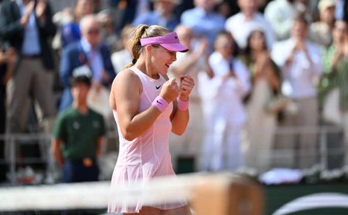 Roland Garros kad�nlarda �ampiyon Mirra Andreeva