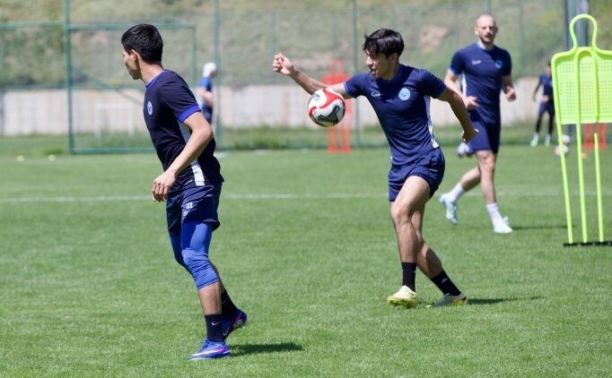 �zbekistan ekibi Navbahor Namangan, Bolu'da haz�rl�klar�na ba�lad�
