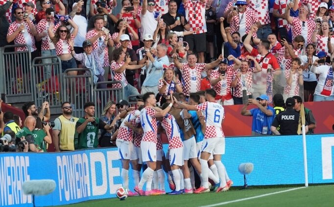 Budimir att�, H�rvatistan, Panama'ya kar�� kazand�!
