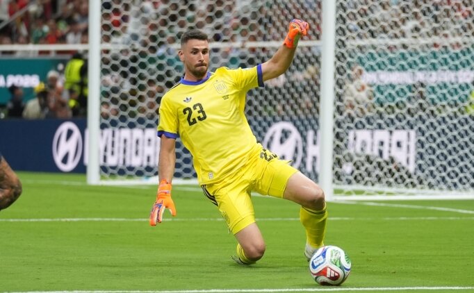�spanya'da Unai Simon, tarihin e�i�inde!
