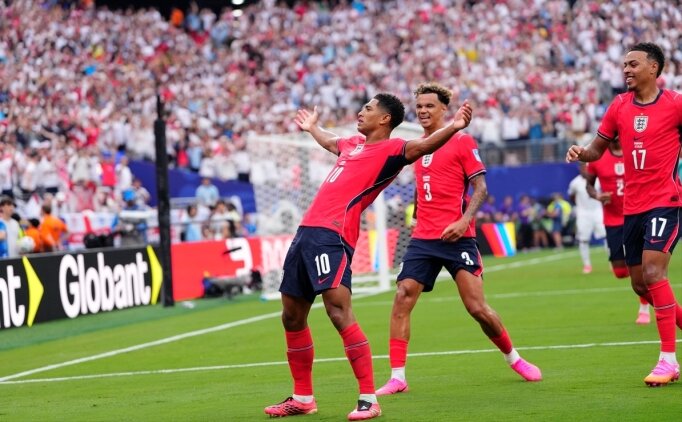 �ngiltere lider ��kt�, Panama gols�z veda etti