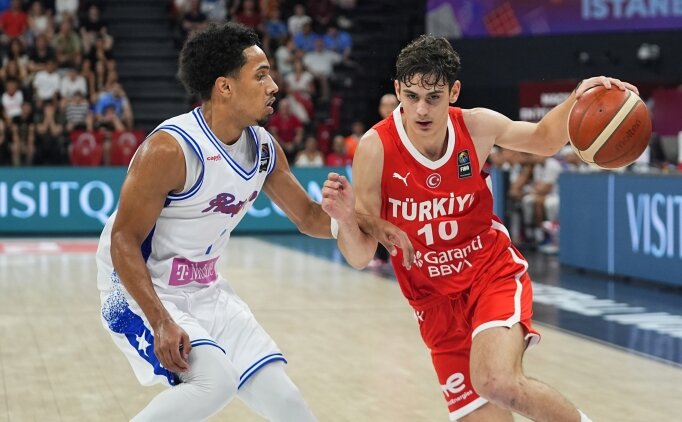 �mer Kutluay'�n hedefi FIBA 17 Ya� Alt� D�nya Kupas�'nda madalya