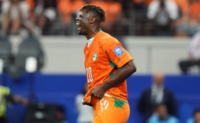 Emmanuel Agbadou'dan Be�ikta� taraftar�na mesaj