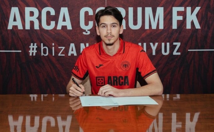 �orum FK, kaleci Arif �im�ir'i renklerine ba�lad�