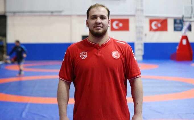 Hakan B�y�k��ng�l'�n hedefi 5 madalya