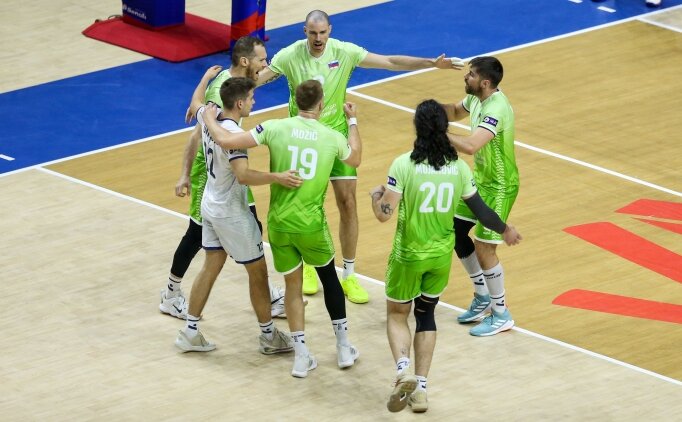 Voleybol Erkekler Milletler Ligi'nde Slovenya ���nc� oldu!