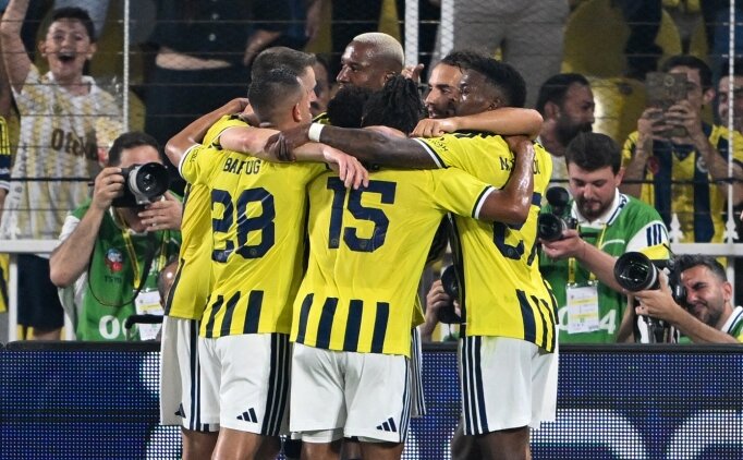 Fenerbah�e, Avrupa'da 302. ma��na ��k�yor!