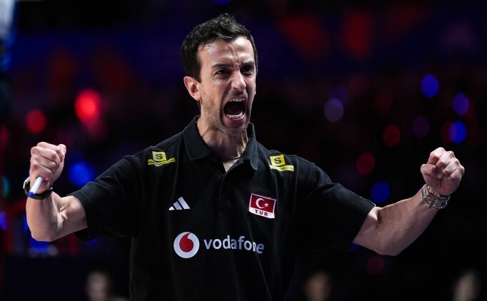 Santarelli, T�rk voleyboluna damga vurdu