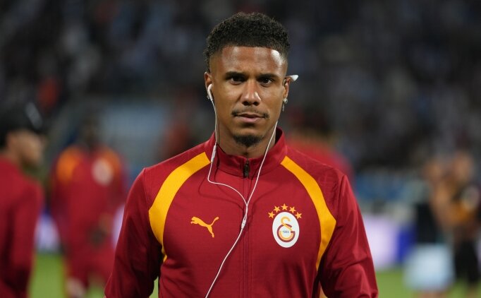 Galatasaray'da Jakobs'un s�zle�mesindeki fla� detay!