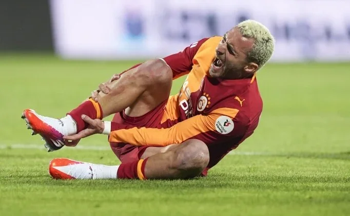 Galatasaray'da Bar�� Alper Y�lmaz alarm�! Antrenmana kat�lmad�