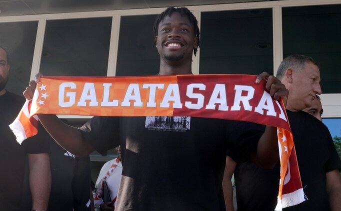 Galatasaray Bitshiabu'nun maliyetini KAP'a bildirdi