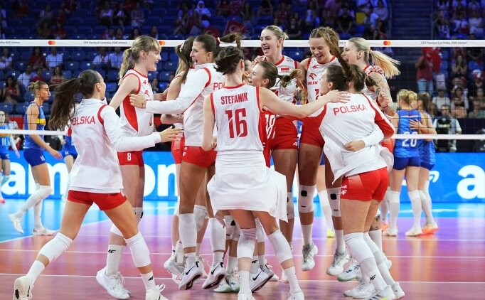Polonya, yar� finale y�kseldi
