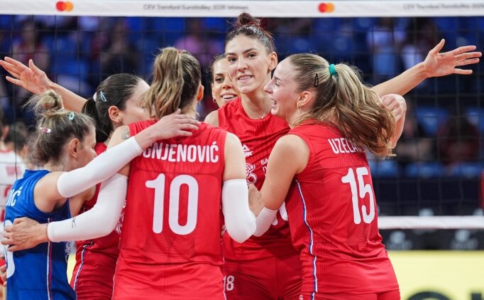 Avrupa Voleybol �ampiyonas�'nda bronz madalya S�rbistan'�n