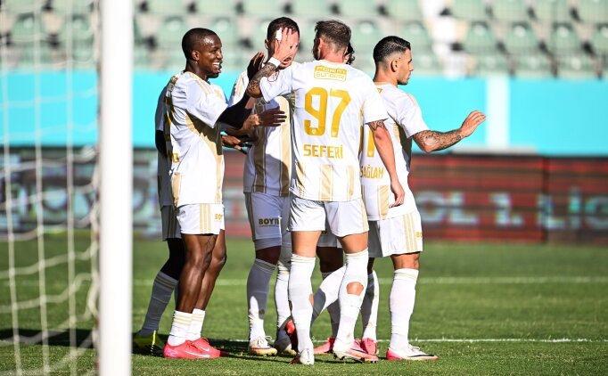 Kayserispor, �stanbul'da �ov yapt�!