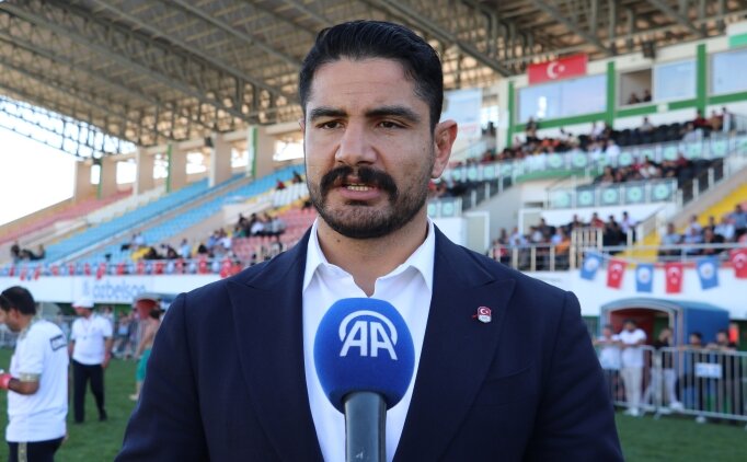Taha Akg�l 'aslan g�re��ilerine' g�veniyor