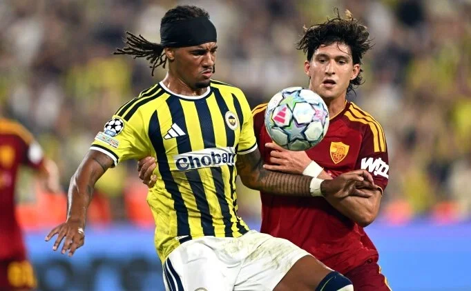 Fenerbah�e'de sol kanat ona emanet