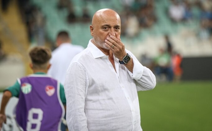 Hikmet Karaman: 'Bursaspor �ampiyonlu�un en b�y�k adaylar�ndan'