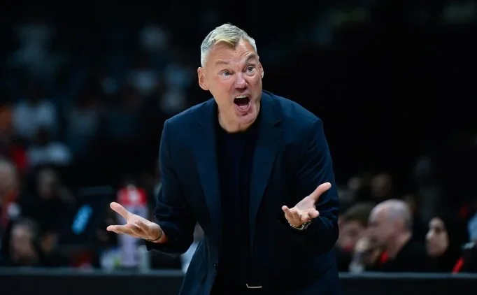 Jasikevicius: 'A��k kalp ameliyat�na ihtiya� var!'