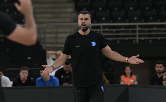 Erdem Can: '�simler ka��t �zerinde kal�yor'
