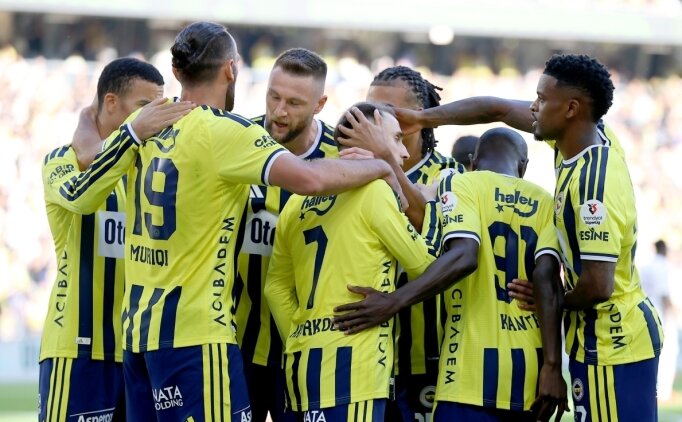 Fenerbah�e'yi bekleyen zorlu fikst�r!