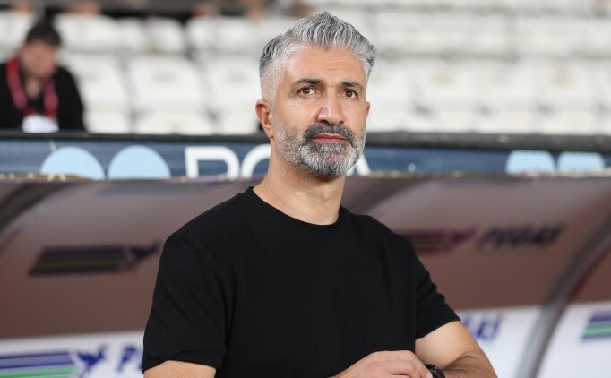 Vanspor FK'de Murat Y�ld�r�m ile yollar ayr�ld�