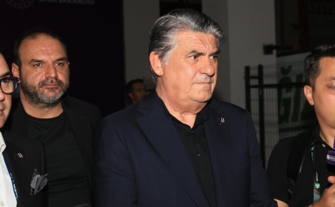 Be�ikta�'ta Adal� imzalar� toplad�! Kul�pten a��klama
