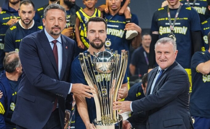 Melih Mahmuto�lu: '�stedi�imiz 3 kupa daha var'